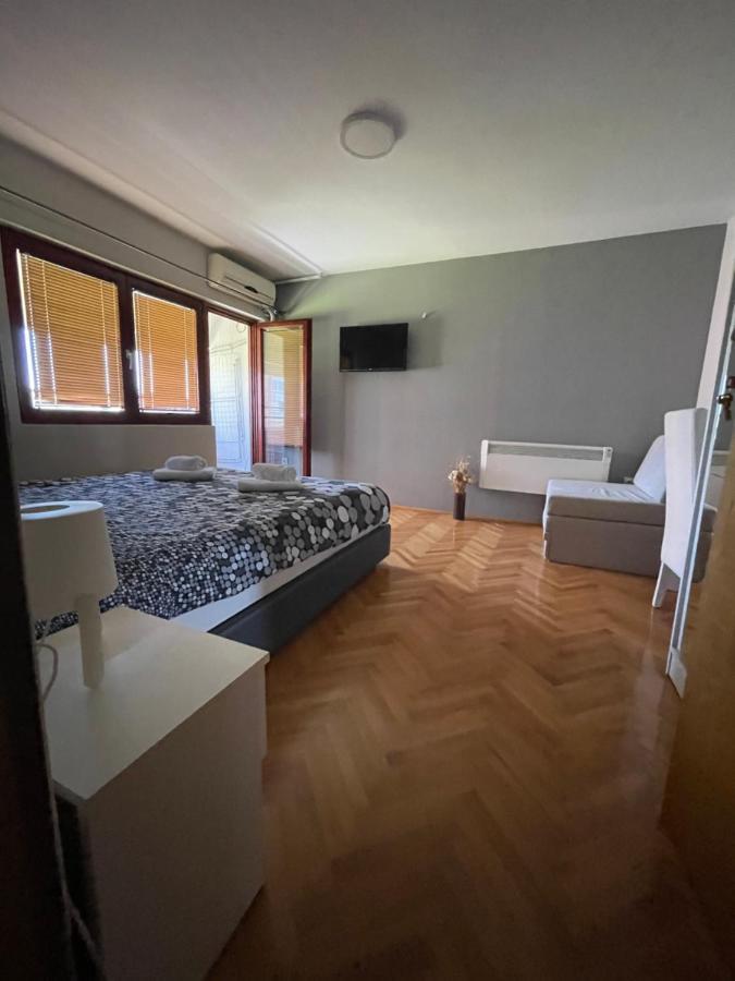 Leo Lägenhet Ni Exteriör bild